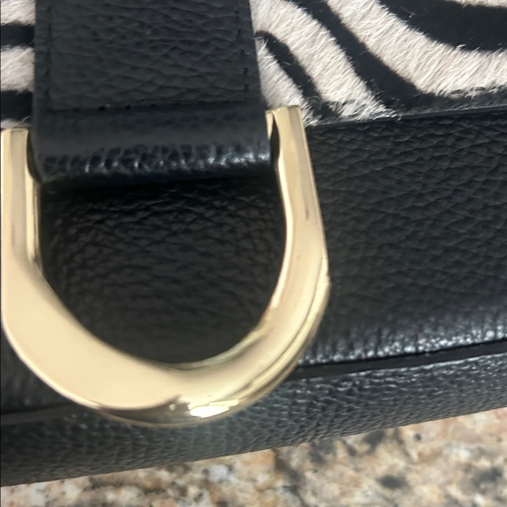 Black and White Zebra Print Women's Bag - Picture 4 of 5
